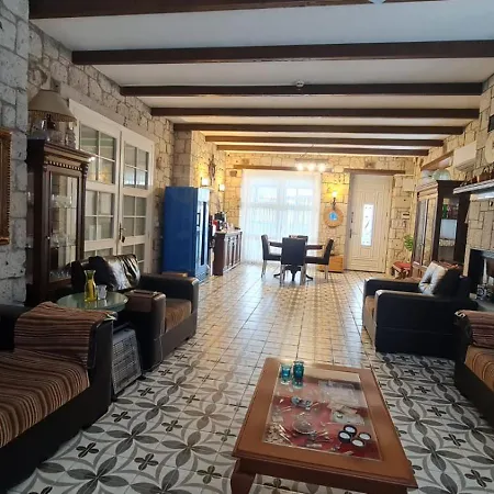 Catkapi Ciftlikkoey -izmir Homestay szállás