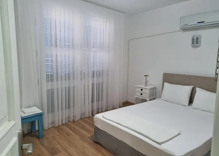 Catkapi Ciftlikkoey -izmir Проживание в семье Кешме